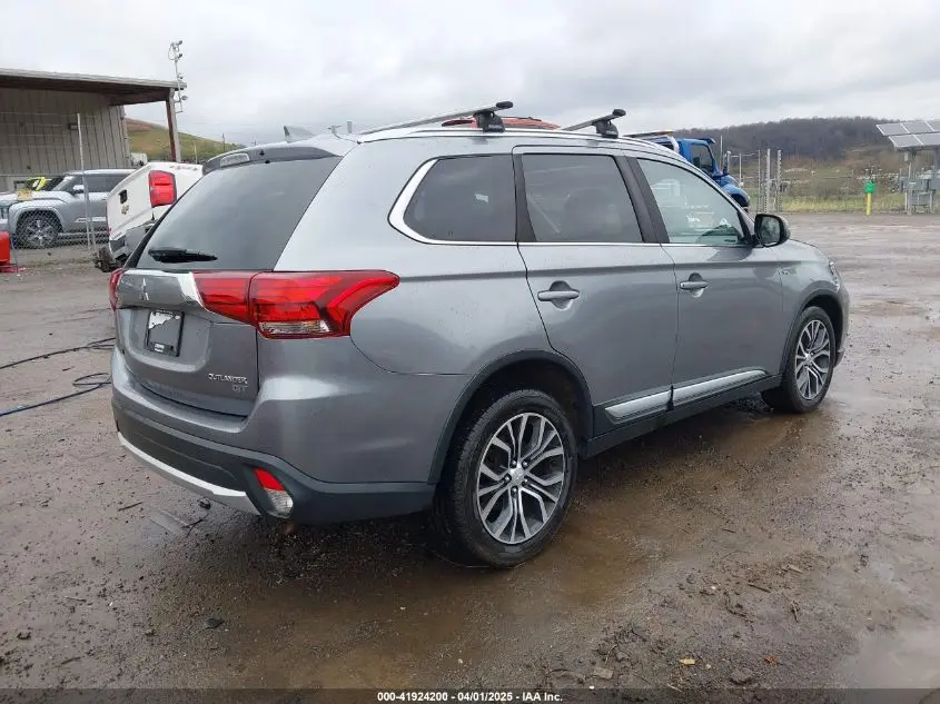 2017 MITSUBISHI OUTLANDER GT