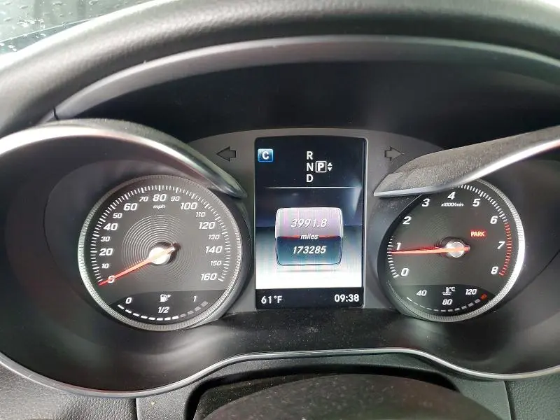 2015 MERCEDES-BENZ C 300  