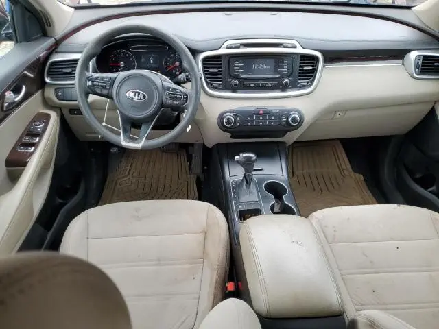 2017 KIA SORENTO LX  