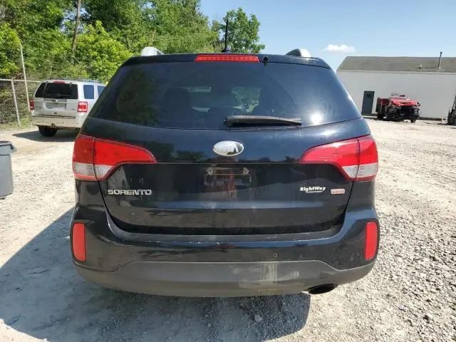 2015 KIA SORENTO LX  