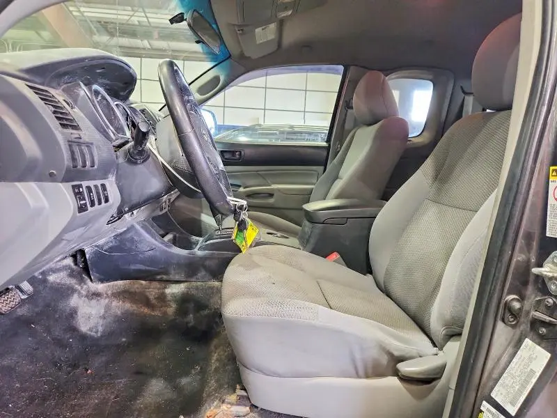 2015 TOYOTA TACOMA BASE  