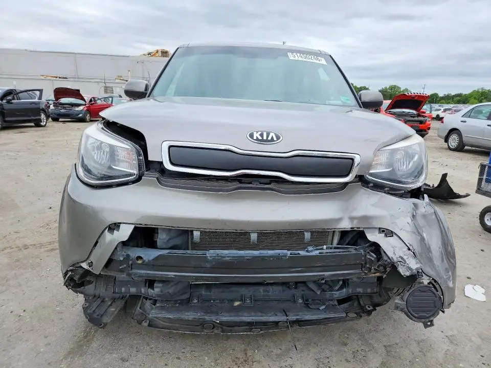 2016 KIA SOUL   