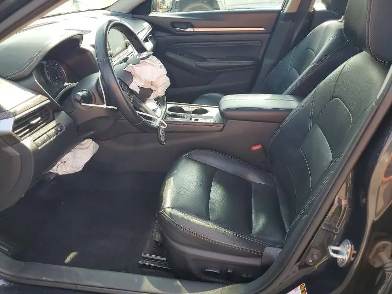 2019 NISSAN ALTIMA SL  