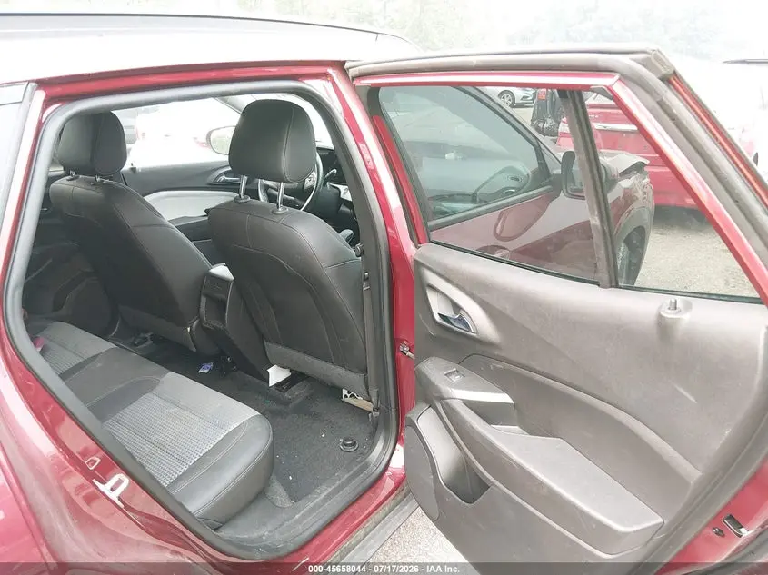 2024 CHEVROLET TRAX FWD LT