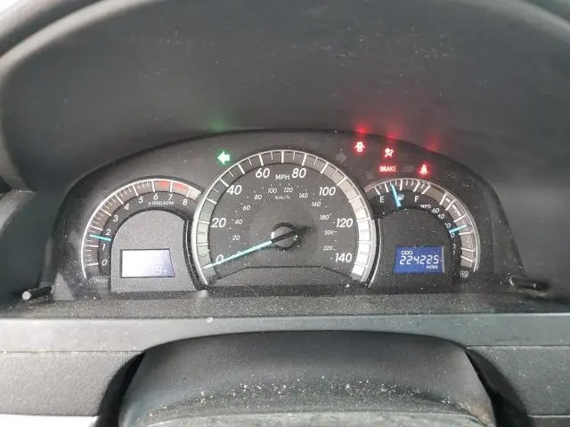 2012 TOYOTA CAMRY BASE  