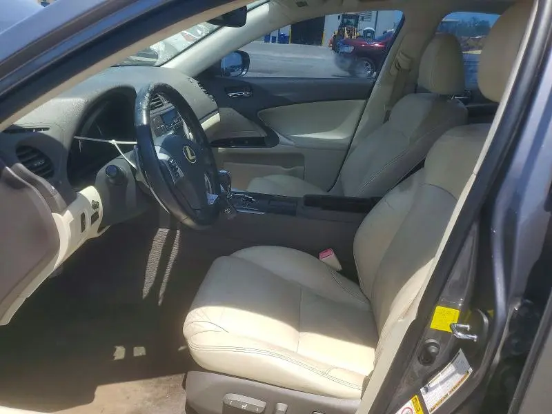 2013 LEXUS IS 250  