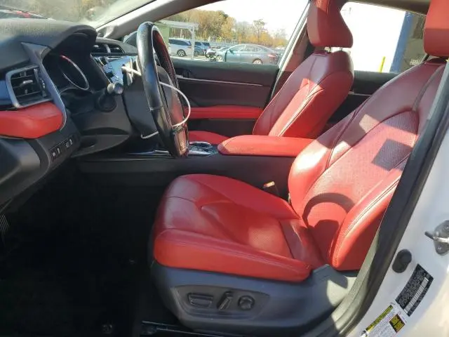 2019 TOYOTA CAMRY XSE  