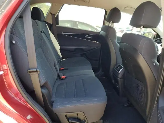 2018 KIA SORENTO LX  