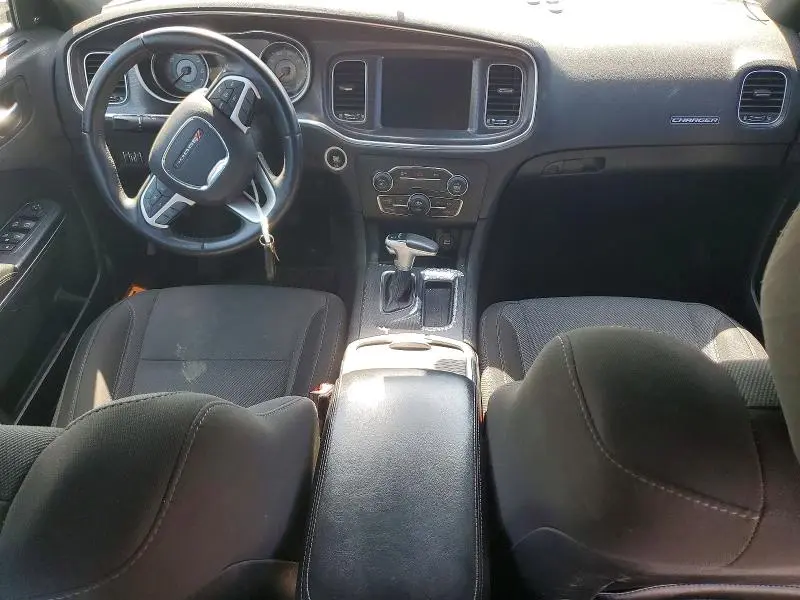 2016 DODGE CHARGER SXT  