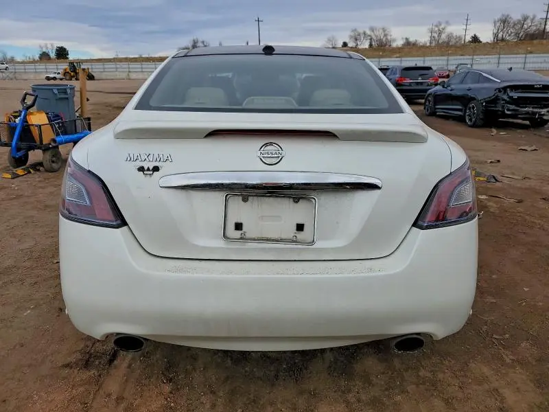 2014 NISSAN MAXIMA S  