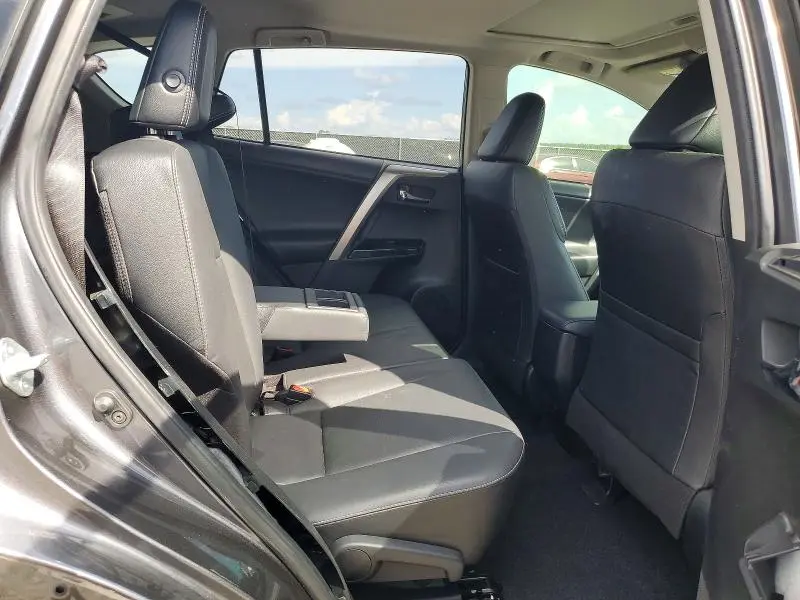 2018 TOYOTA RAV4 LIMITED  