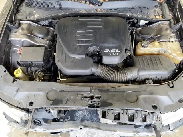 2013 DODGE CHARGER SE  