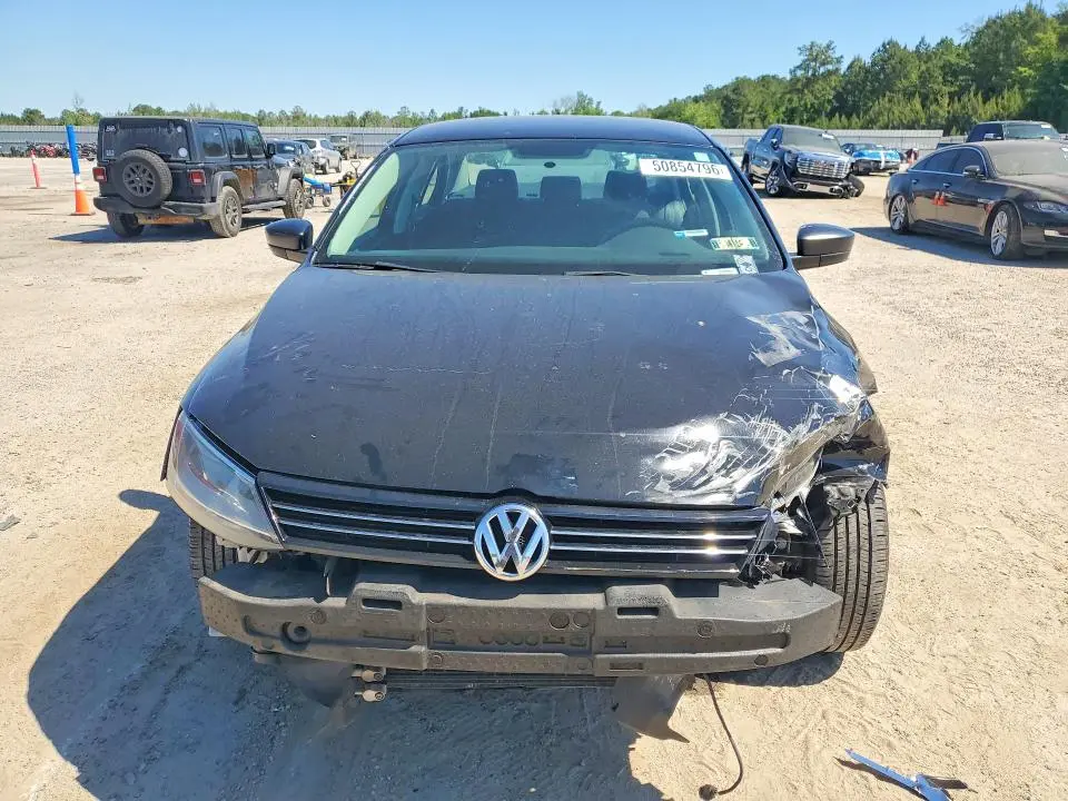 2013 VOLKSWAGEN JETTA BASE  