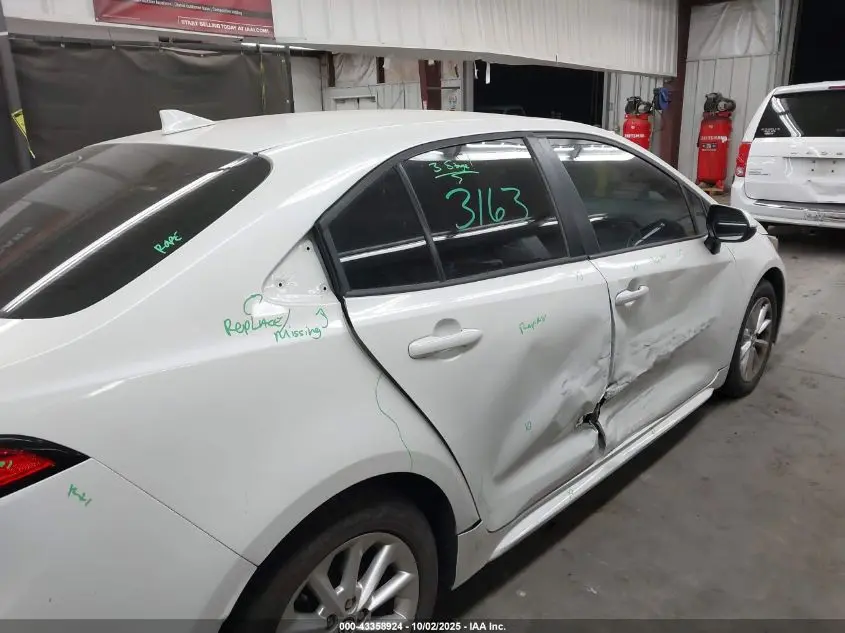 2020 TOYOTA COROLLA LE