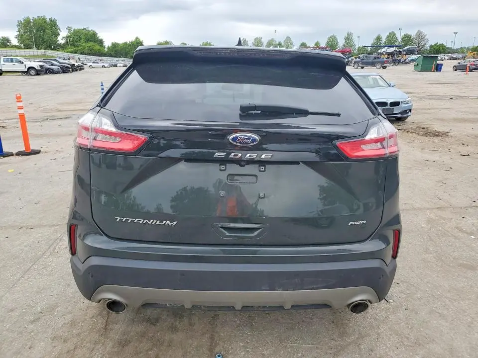 2022 FORD EDGE TITANIUM  