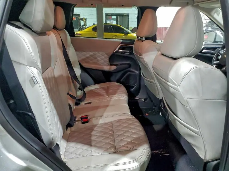 2023 MITSUBISHI OUTLANDER SEL  