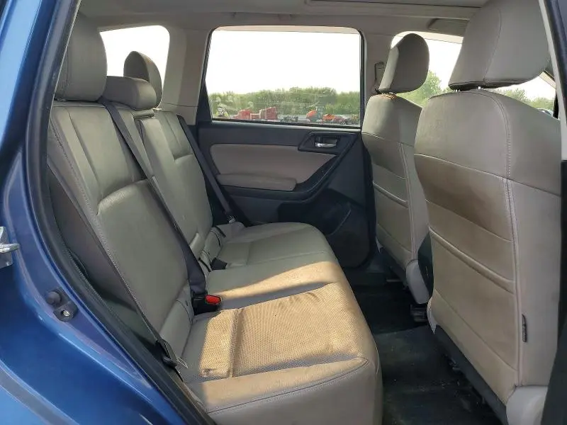 2016 SUBARU FORESTER   