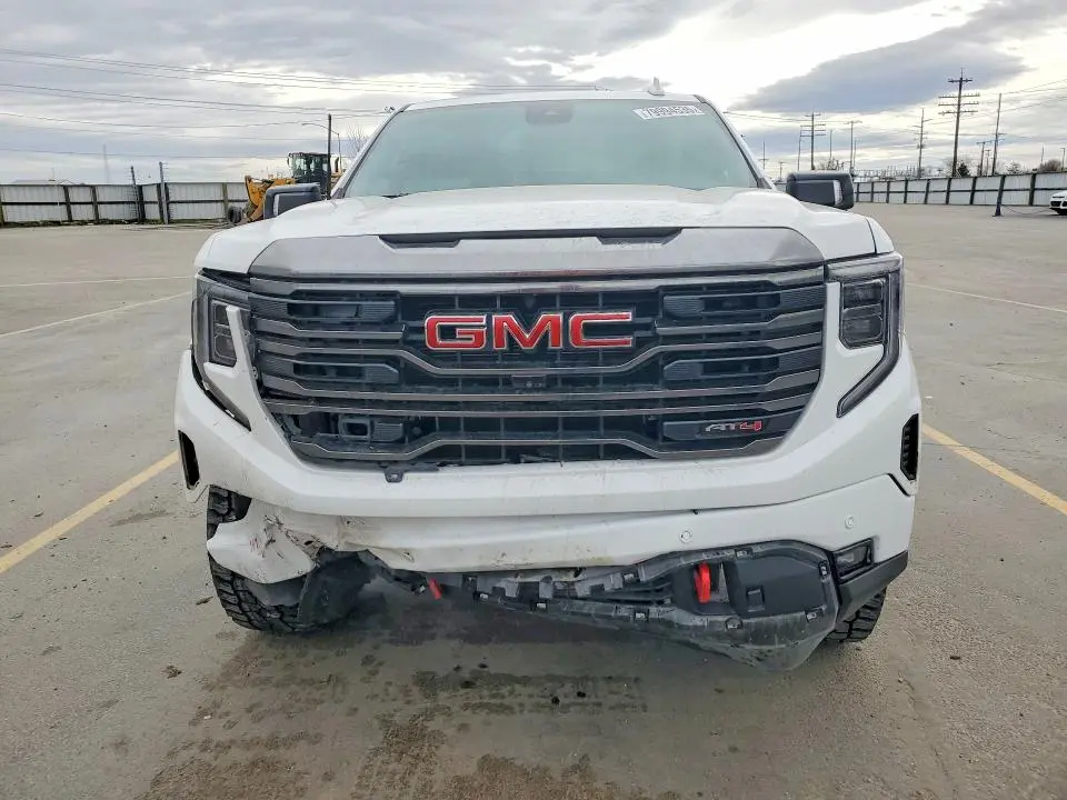 2023 GMC SIERRA   