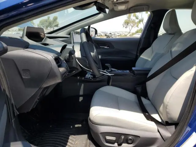 2025 TOYOTA PRIUS LE  