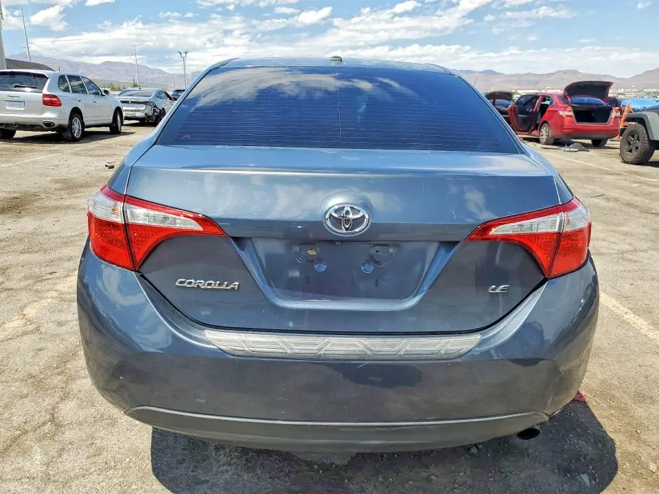 2015 TOYOTA COROLLA LE PLUS  