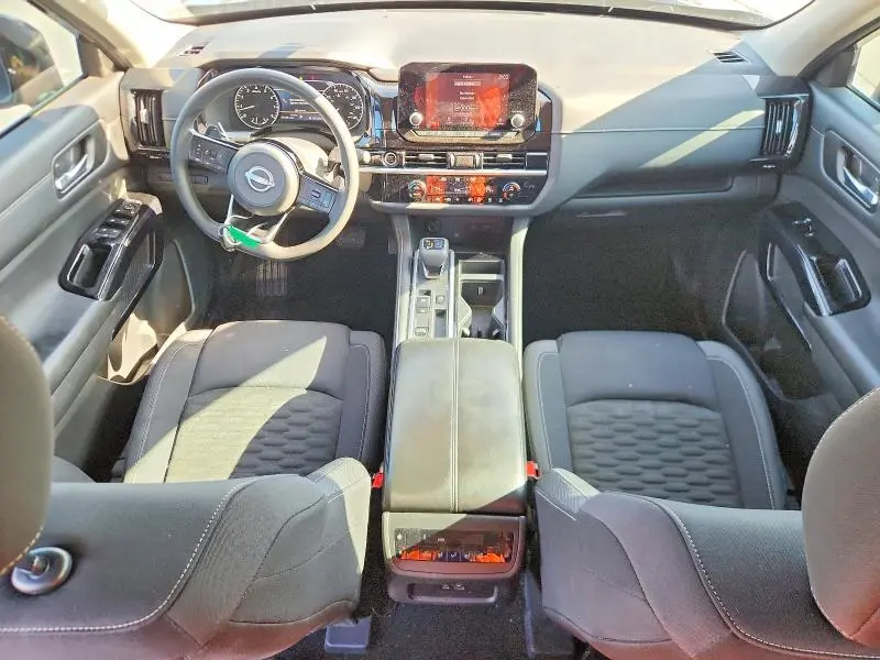 2022 NISSAN PATHFINDER S  
