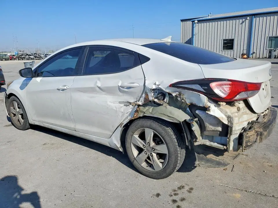 2016 HYUNDAI ELANTRA   