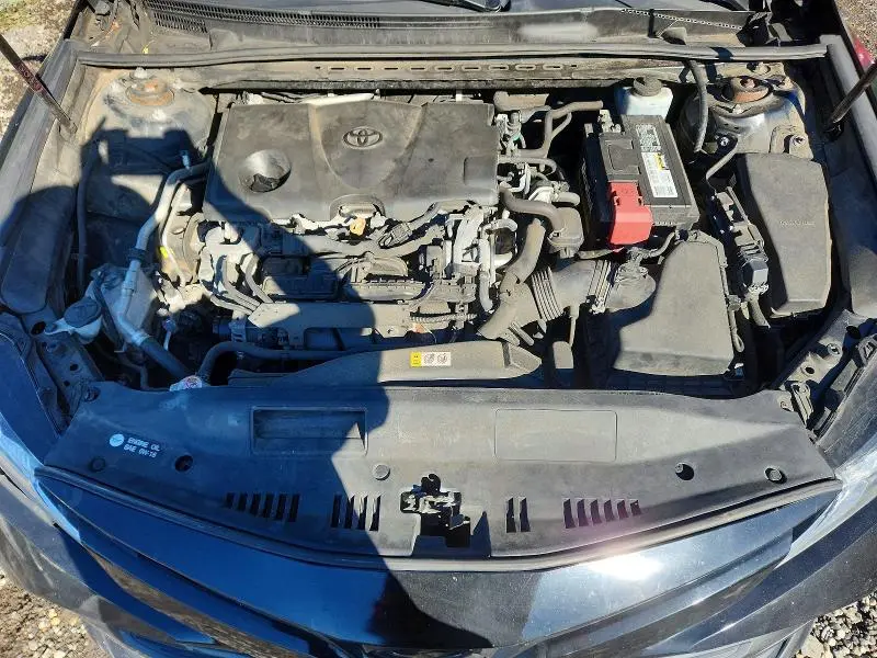 2019 TOYOTA CAMRY LE  