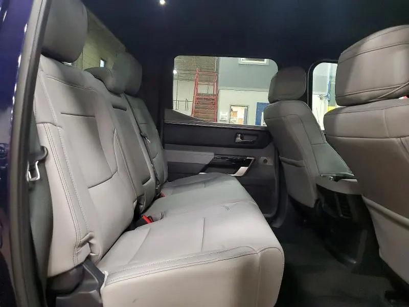 2026 TOYOTA TUNDRA CREWMAX LIMITED  