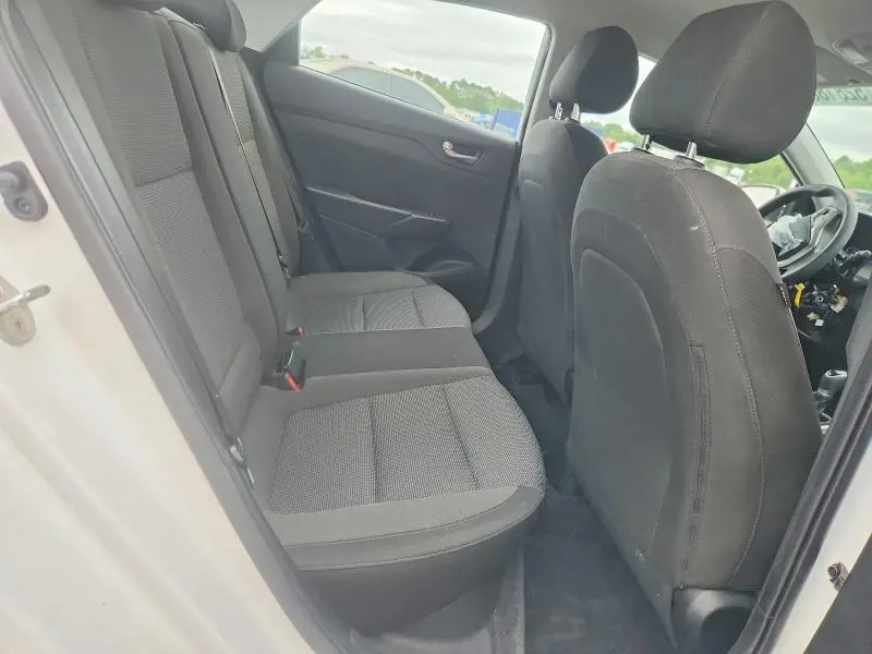 2020 HYUNDAI ACCENT SE  