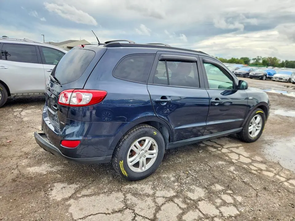 2012 HYUNDAI SANTA FE GLS  