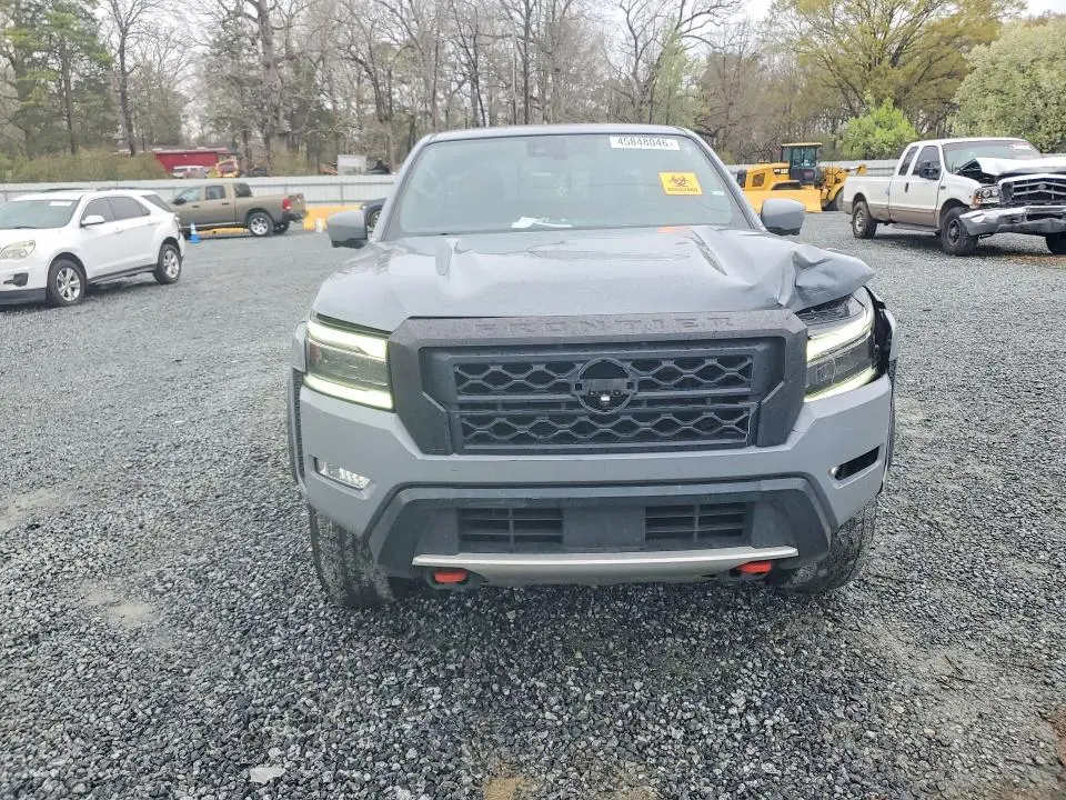 2022 NISSAN FRONTIER PRO-4X  