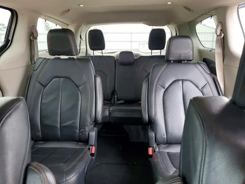 2017 CHRYSLER PACIFICA TOURING L PLUS  