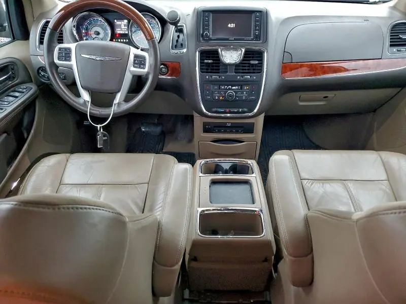 2016 CHRYSLER TOWN & COUNTRY LIMITED PLATINUM  