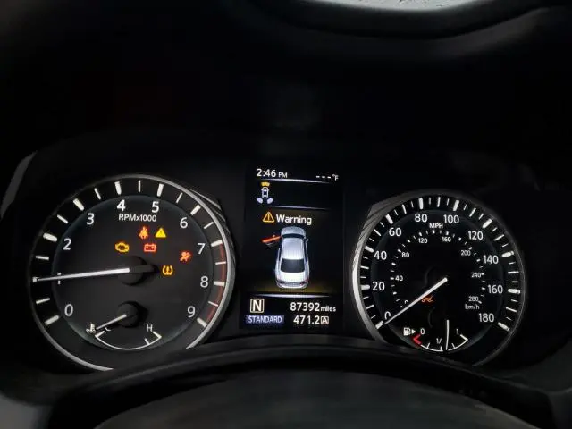 2018 INFINITI Q50 LUXE  