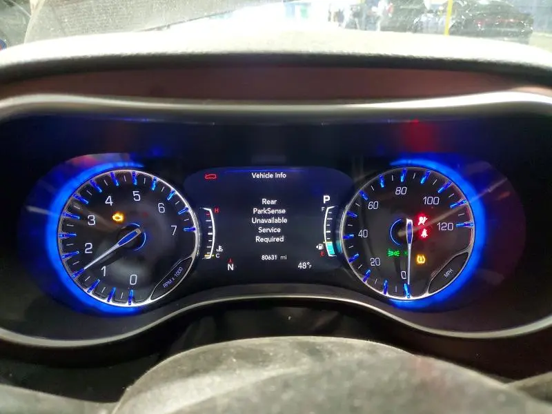 2019 CHRYSLER PACIFICA LIMITED  