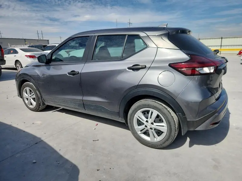 2024 NISSAN KICKS S  