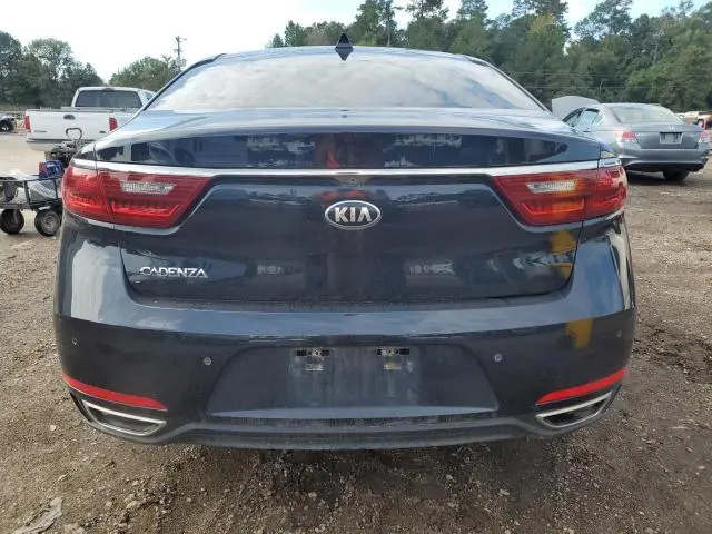 2017 KIA CADENZA PREMIUM  