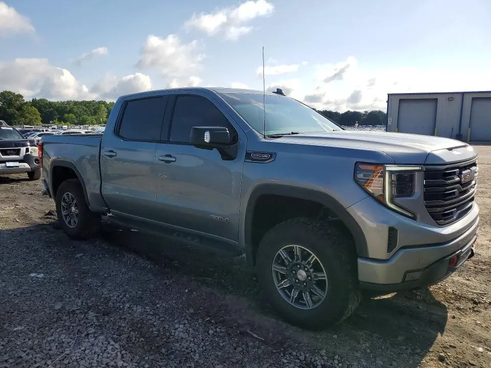 2024 GMC SIERRA K1500 AT4  
