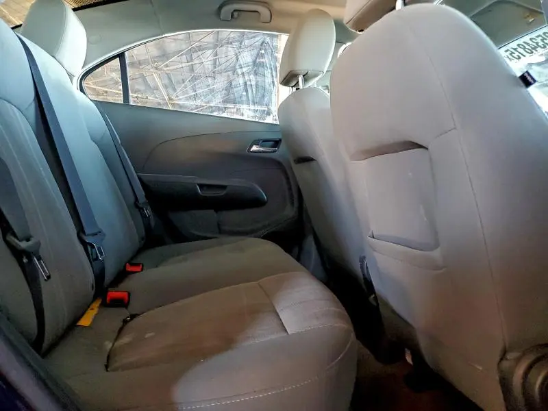 2014 CHEVROLET SONIC LT  