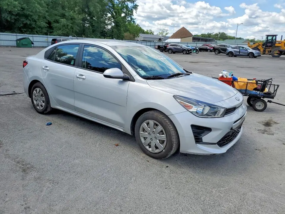 2021 KIA RIO LX  