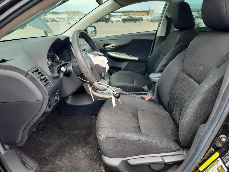 2011 TOYOTA COROLLA S  