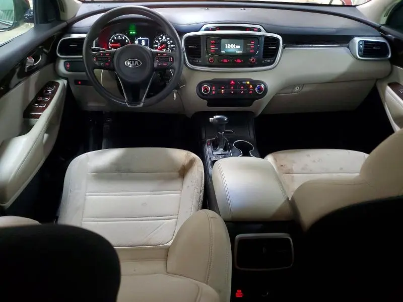 2016 KIA SORENTO LX  