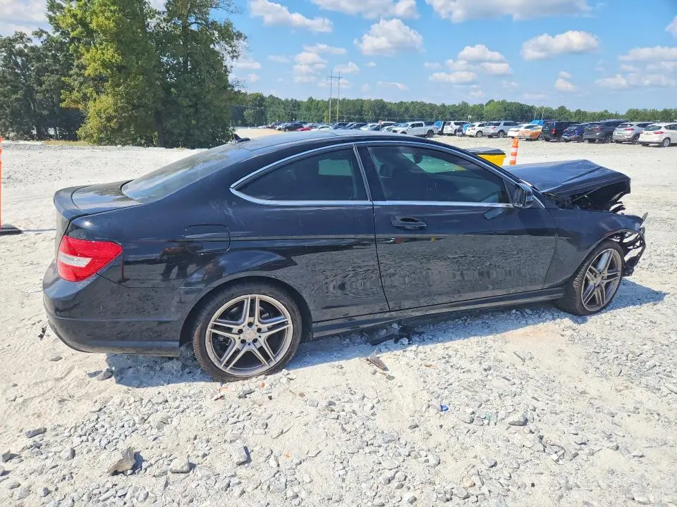 2015 MERCEDES-BENZ C 250  