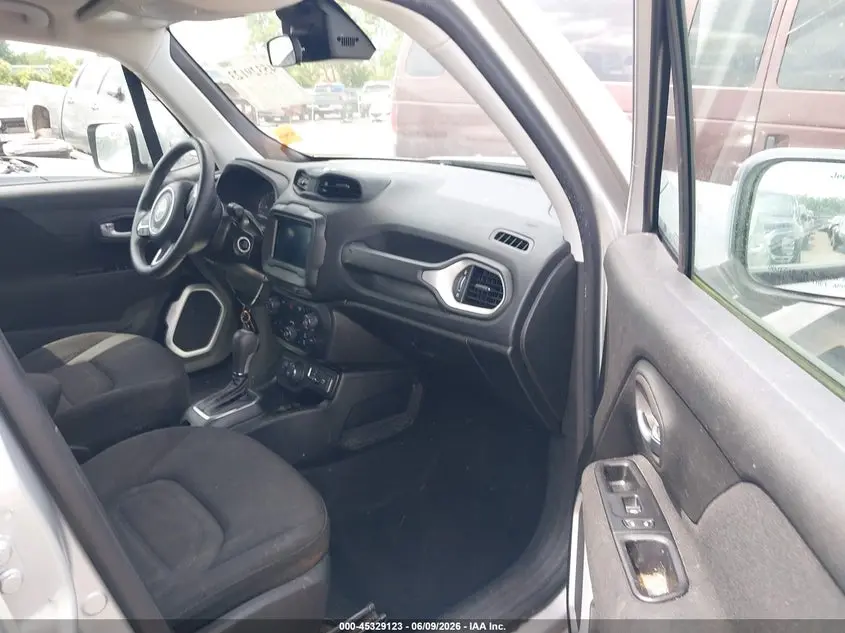 2020 JEEP RENEGADE LATITUDE 4X4