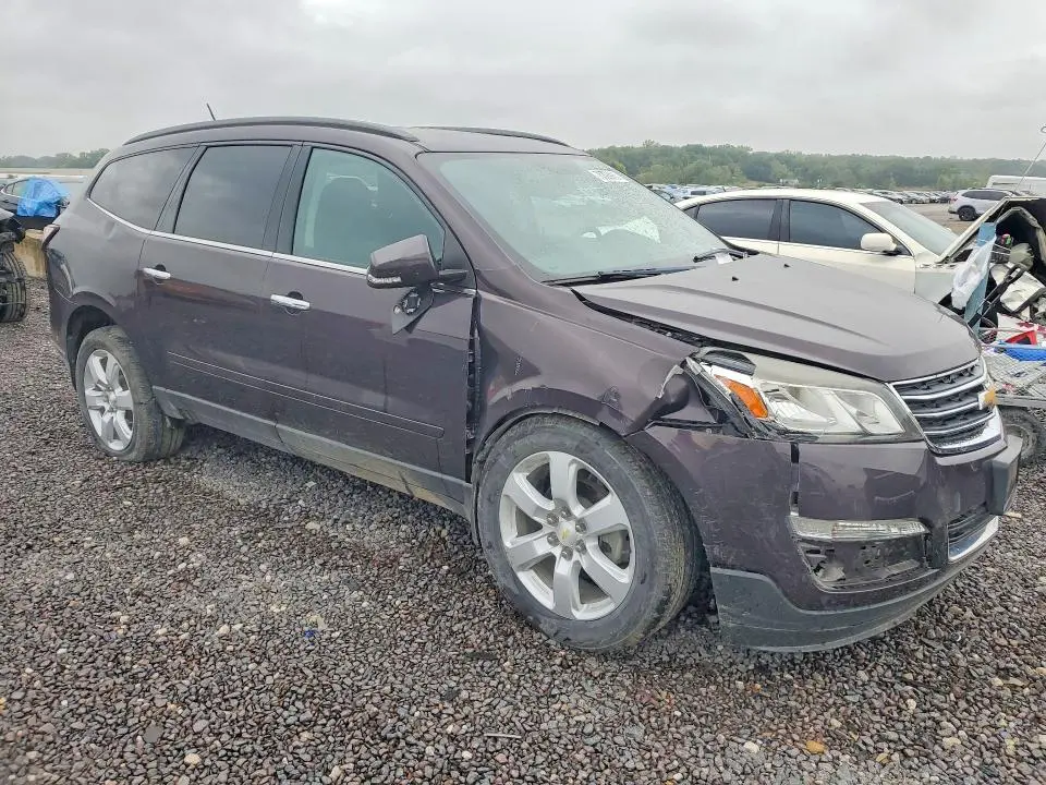 2016 CHEVROLET TRAVERSE LT  