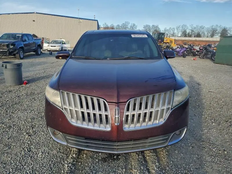2010 LINCOLN MKT   