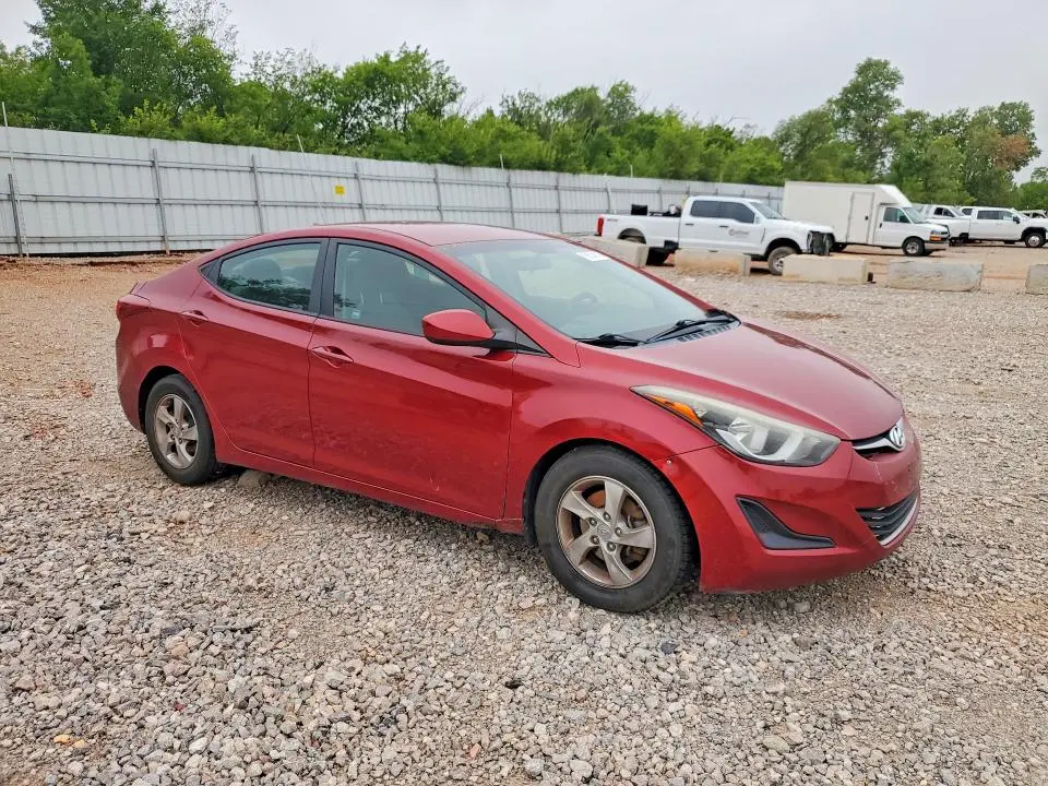 2014 HYUNDAI ELANTRA SE  