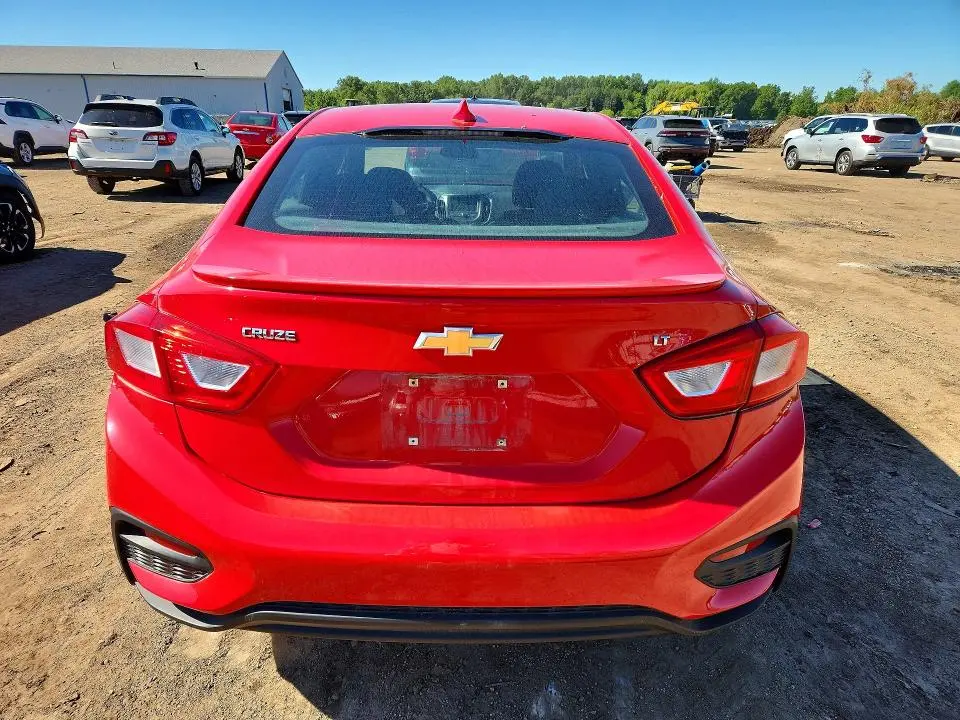 2017 CHEVROLET CRUZE LT  