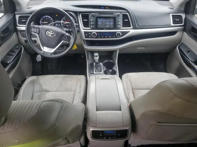 2015 TOYOTA HIGHLANDER LE  