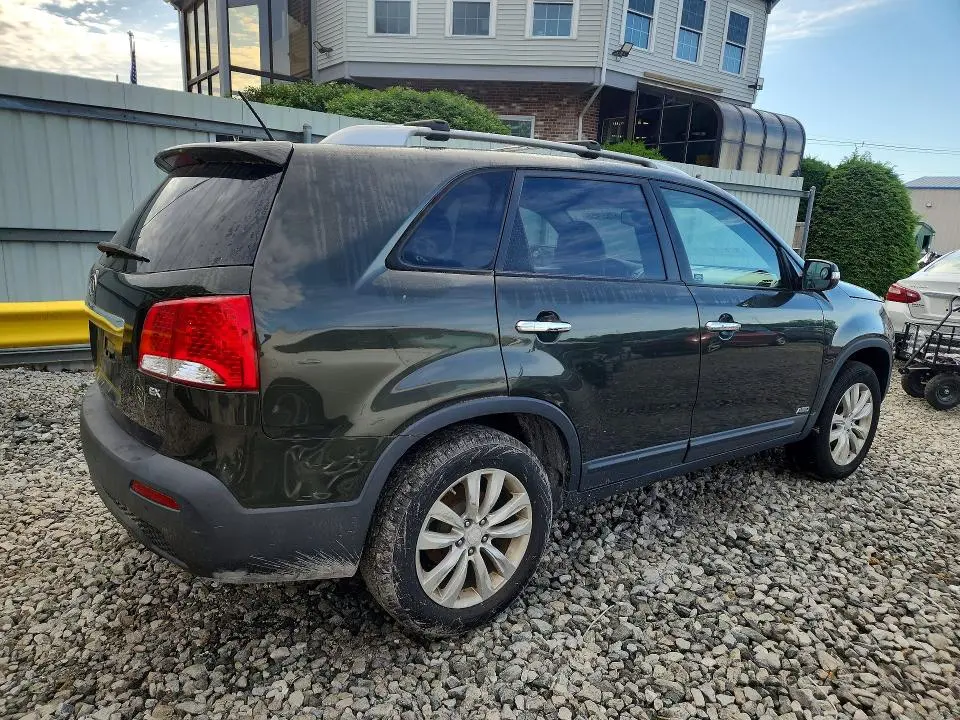 2011 KIA SORENTO EX  
